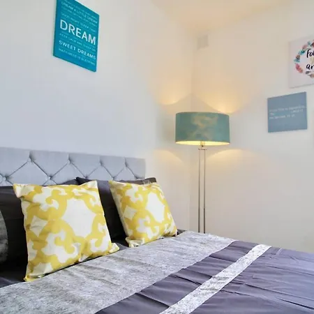 #stayhere 5 - Sleeps 10, Close To Leeds City Centre Σπίτι διακοπών