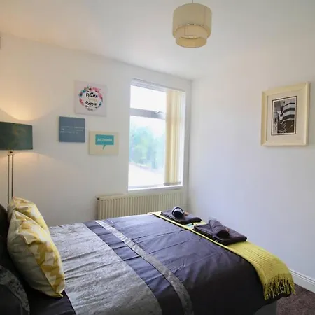 #stayhere 5 - Sleeps 10, Close To Leeds City Centre Σπίτι διακοπών Λιντς